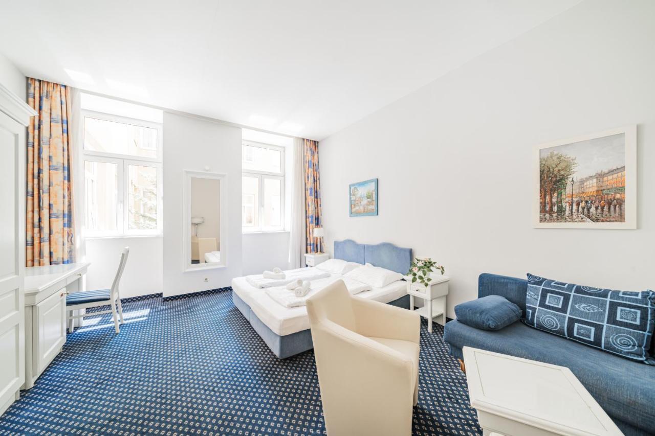 Self-Check-In Hotel Adlon Wenen Buitenkant foto